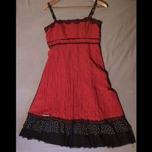 Burgundy red corset wrinkle dress medium France